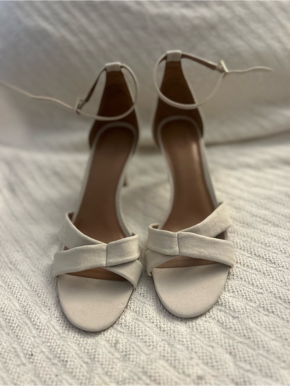 Nordstrom Women's Ankle-Strap Knotted Sandals in Light Beige cream